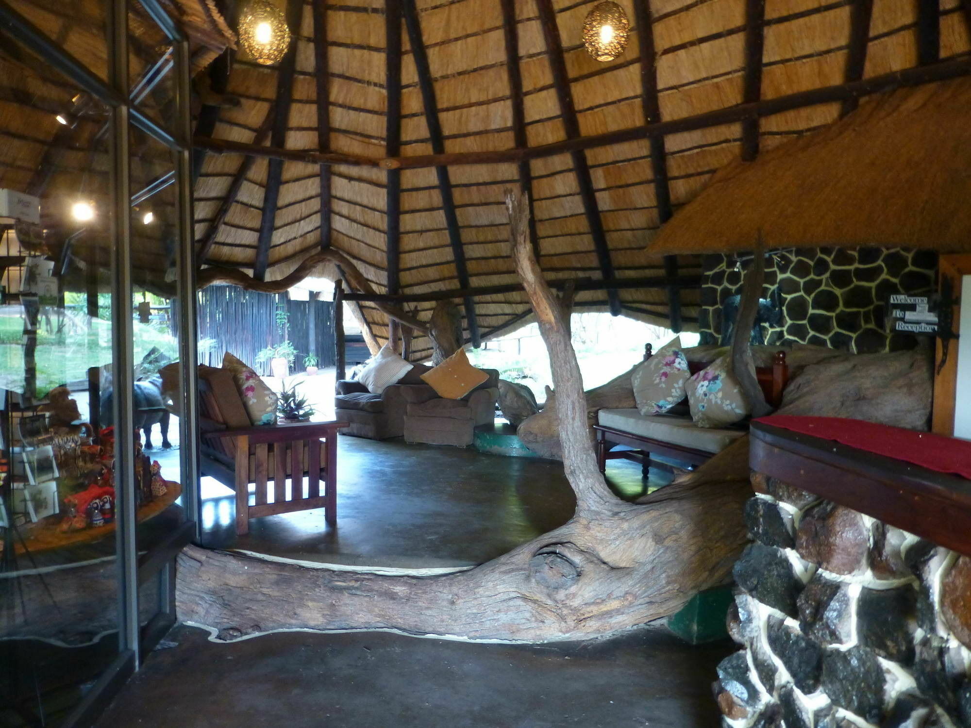 Elephant Valley Lodge 카사네 외부 사진